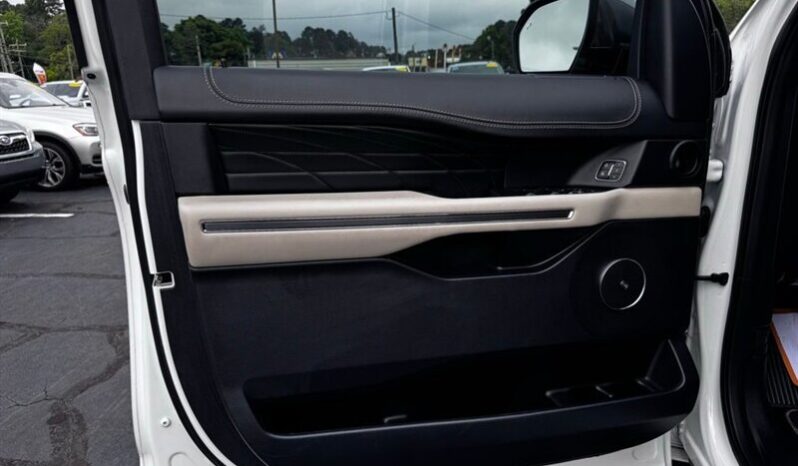 
								2020 Ford Expedition Platinum full									