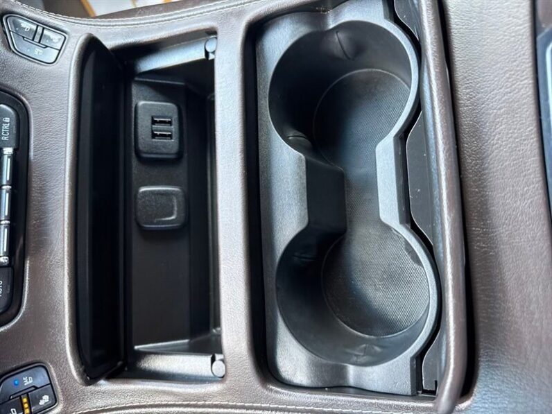 
								2015 Chevrolet Tahoe LTZ full									