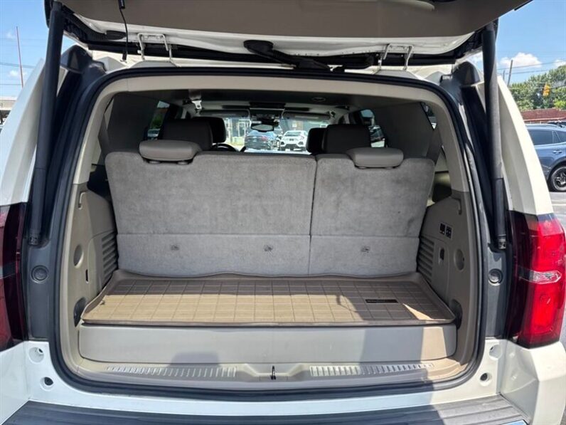 
								2015 Chevrolet Tahoe LTZ full									