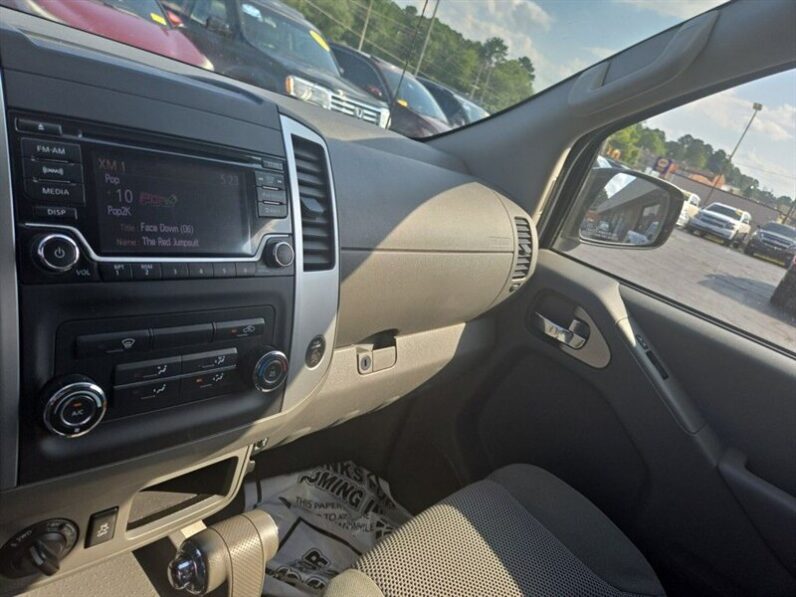 
								2018 Nissan Frontier SV full									