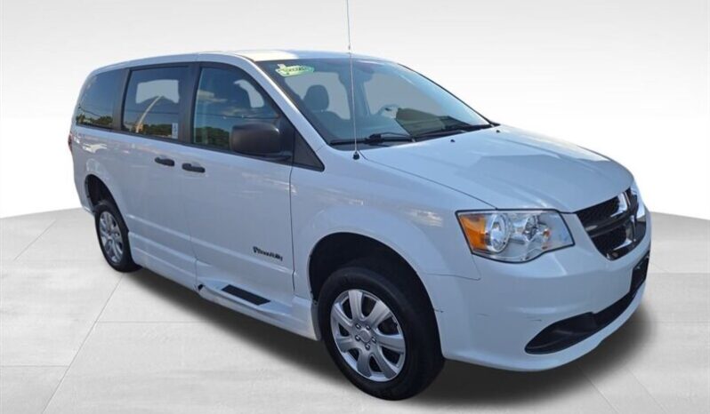 
								2019 Dodge Grand Caravan SE full									