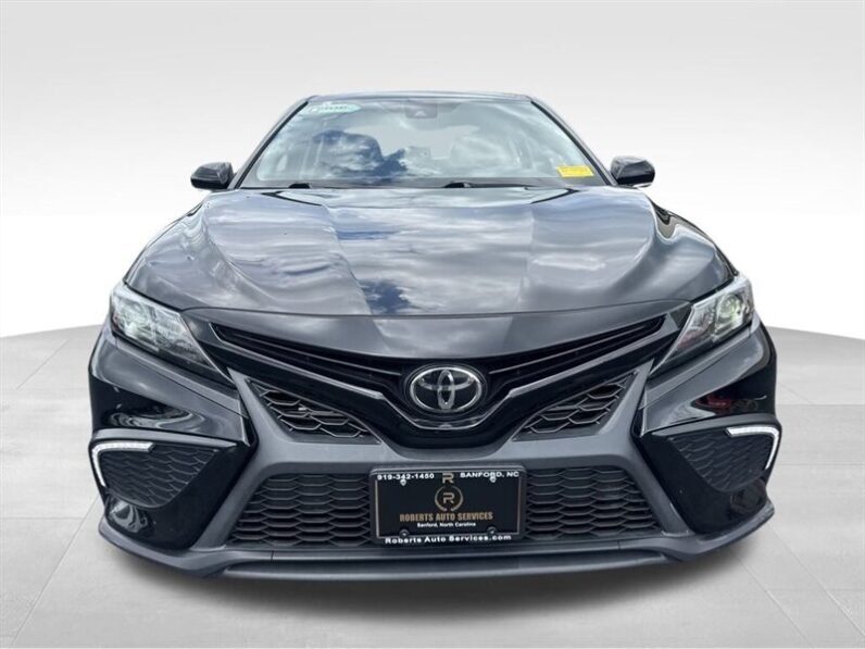 
								2022 Toyota Camry SE Nightshade full									