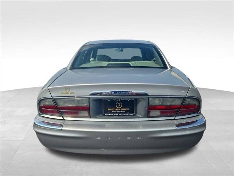 
								2005 Buick Park Avenue Base full									