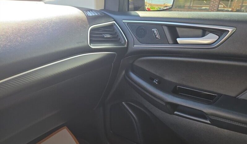 
								2016 Ford Edge Sport full									