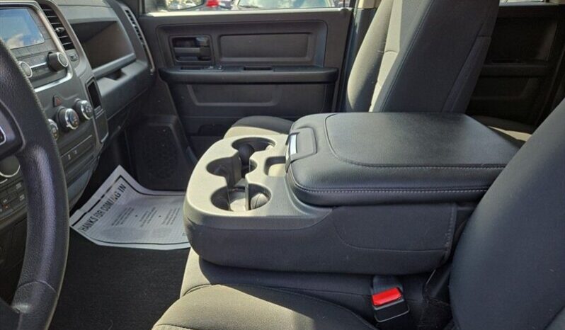 
								2019 RAM 1500 Classic Express full									