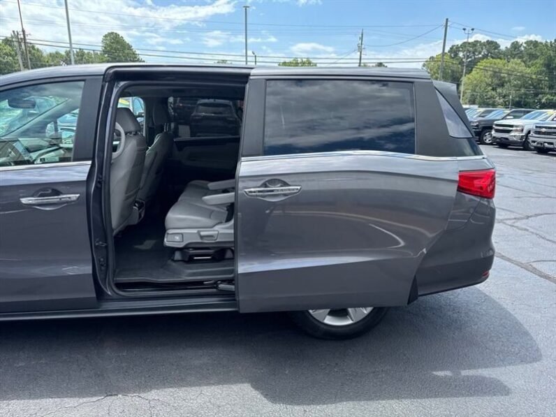 
								2019 Honda Odyssey EX-L full									