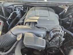 
										2013 Chevrolet Avalanche LT full									