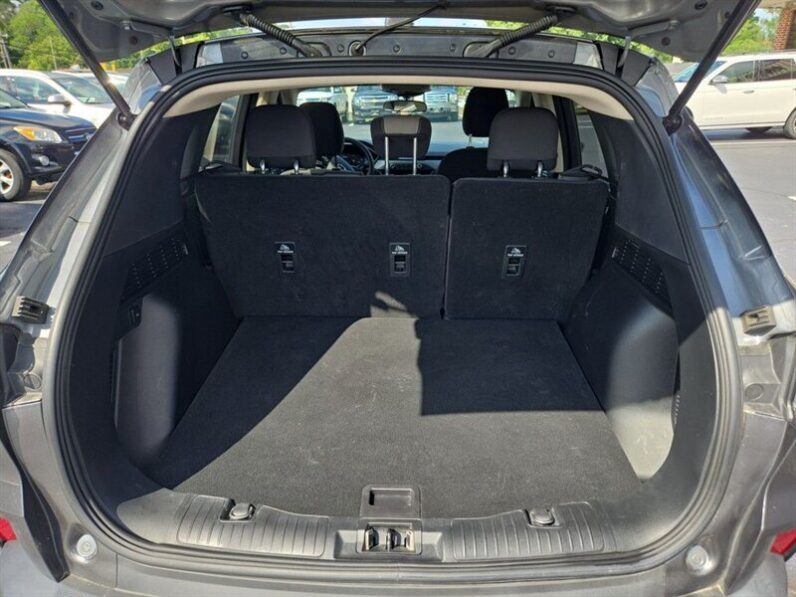 
								2020 Ford Escape S full									