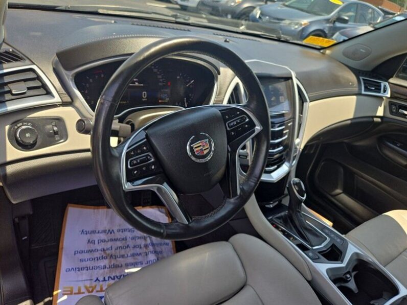 
								2016 Cadillac SRX Performance full									