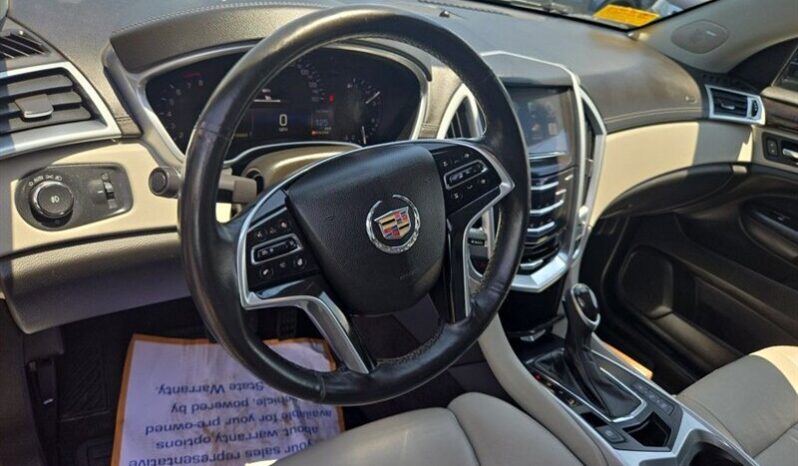 
								2016 Cadillac SRX Performance full									