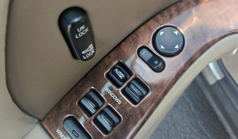 
								2005 Buick Park Avenue Base full									