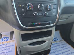 
										2019 Dodge Grand Caravan SE full									