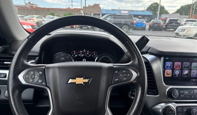 
								2017 Chevrolet Suburban Premier full									