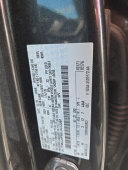 
										2020 Ford Escape S full									
