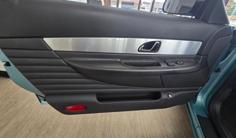 
								2002 Ford Thunderbird Base full									