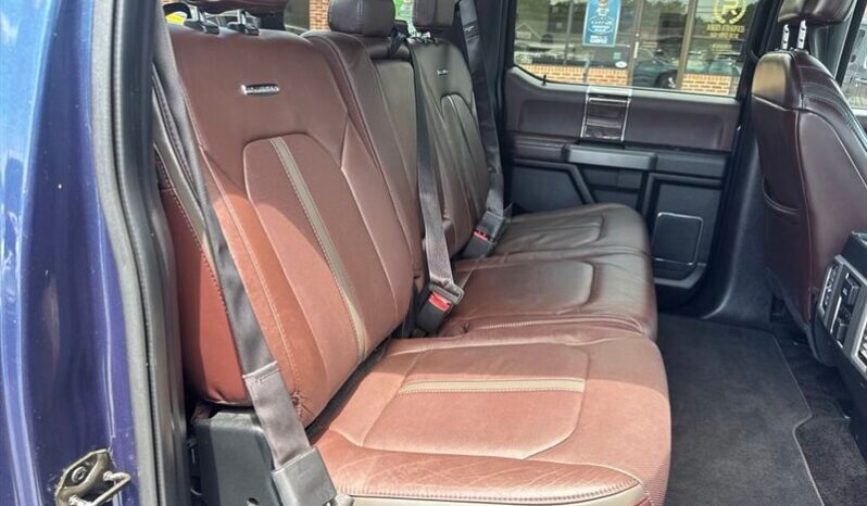 
								2015 Ford F-150 Platinum full									