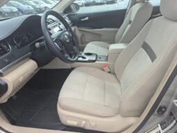
										2013 Toyota Camry LE full									