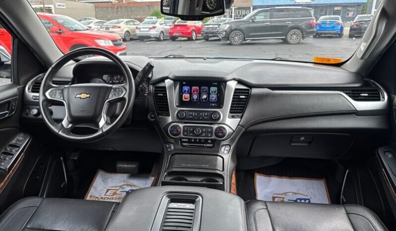 
								2017 Chevrolet Suburban Premier full									