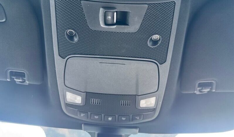 
								2015 Ford F-150 Platinum full									