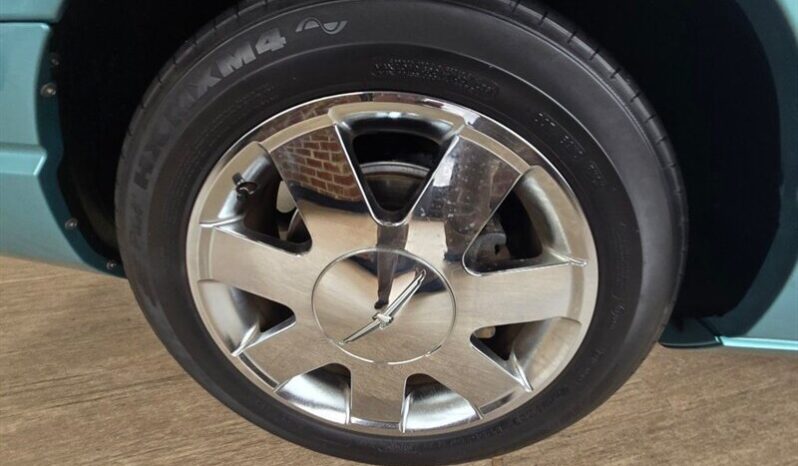 
								2002 Ford Thunderbird Base full									