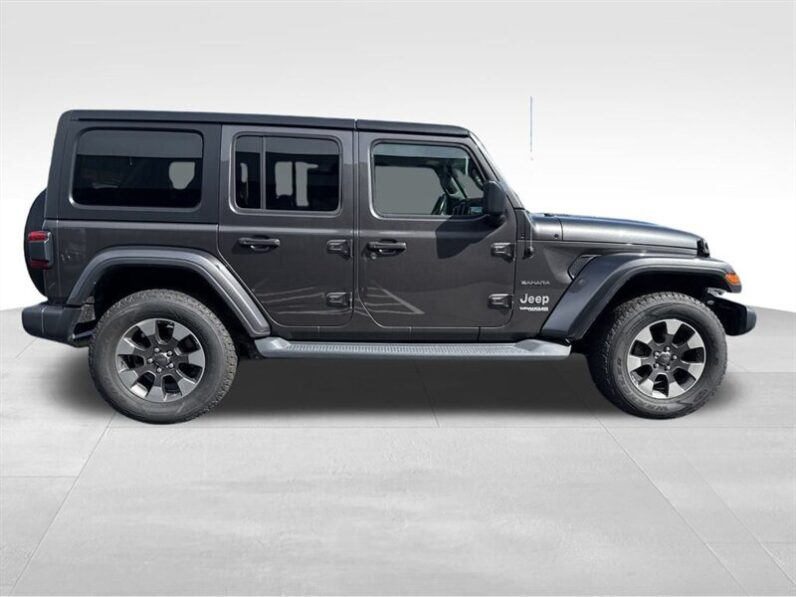 
								2018 Jeep Wrangler Unlimited Unlimited Sahara full									