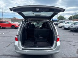 
										2005 Honda Odyssey Touring full									