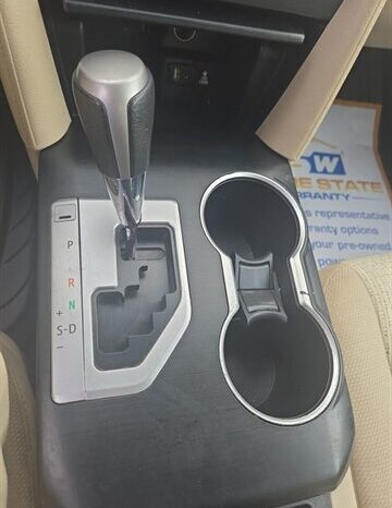 
								2013 Toyota Camry LE full									