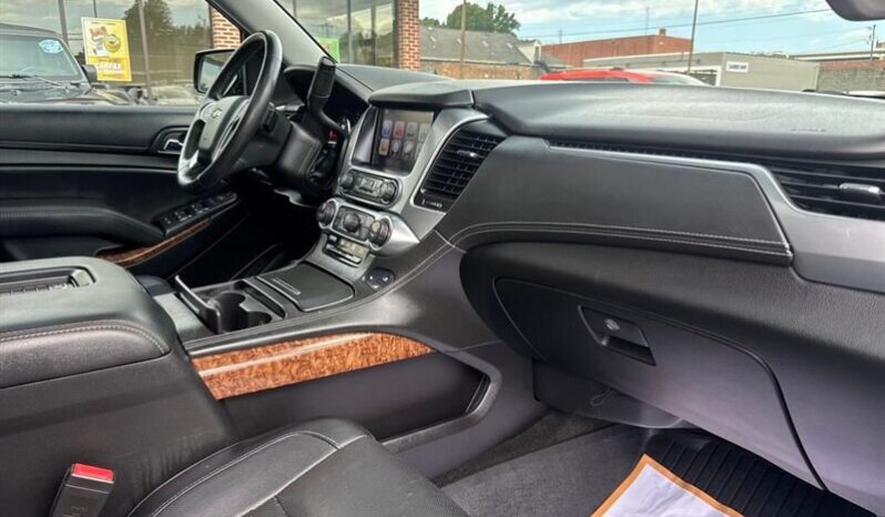 
								2017 Chevrolet Suburban Premier full									