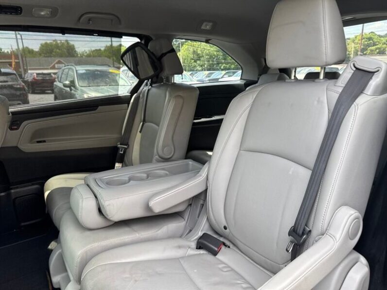 
								2019 Honda Odyssey EX-L full									