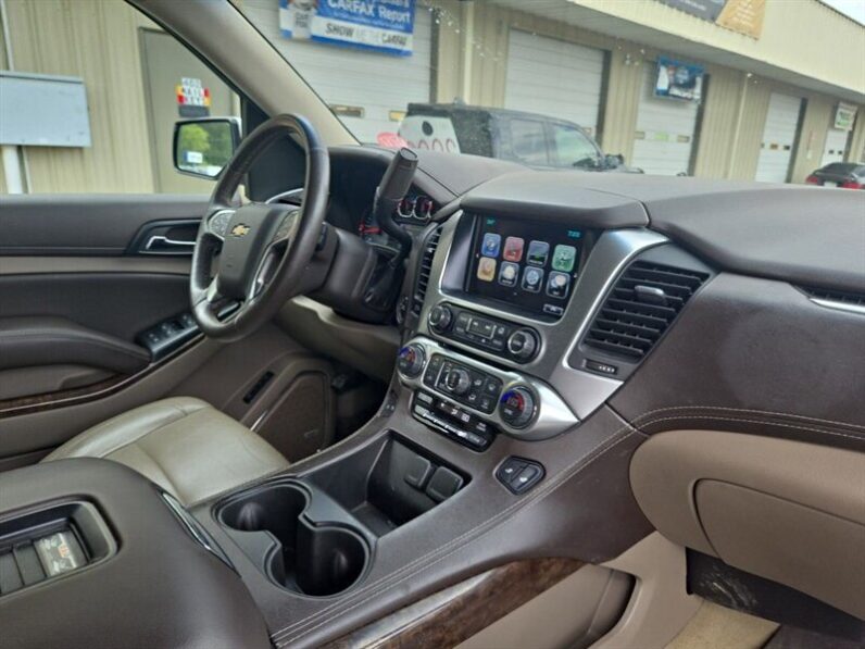 
								2017 Chevrolet Tahoe LT Z71 full									