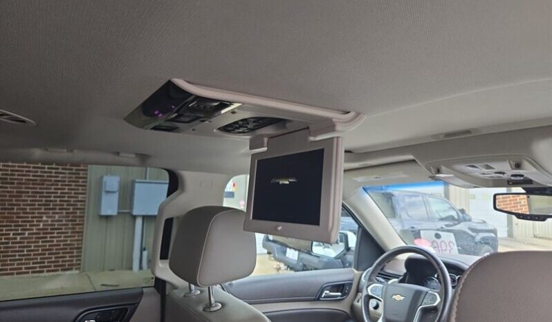 
								2017 Chevrolet Tahoe LT Z71 full									