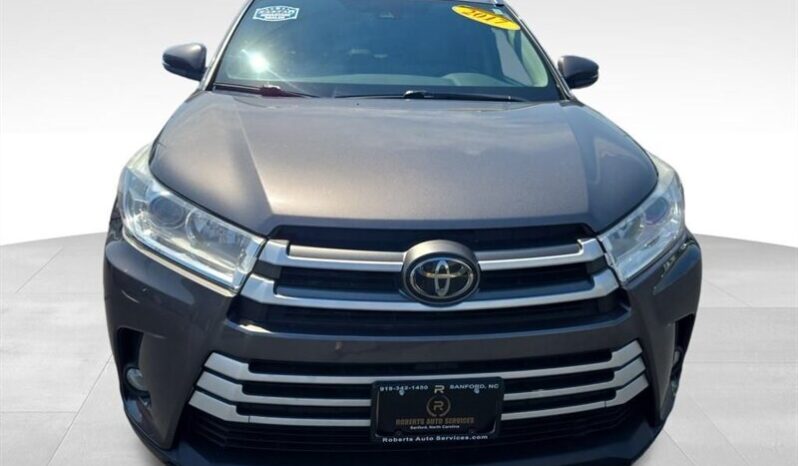 
								2017 Toyota Highlander XLE full									