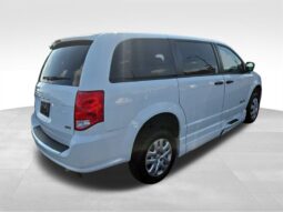 
										2019 Dodge Grand Caravan SE full									