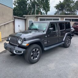 
										2018 Jeep Wrangler Unlimited Unlimited Sahara full									