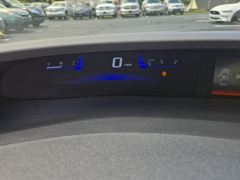 
								2013 Honda Civic LX full									