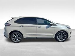
										2016 Ford Edge Sport full									