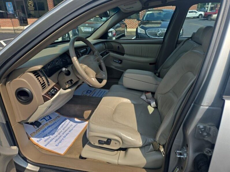 
								2005 Buick Park Avenue Base full									