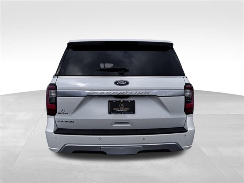 
								2020 Ford Expedition Platinum full									