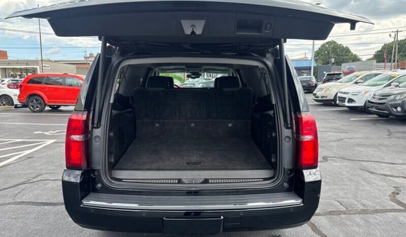 
								2017 Chevrolet Suburban Premier full									