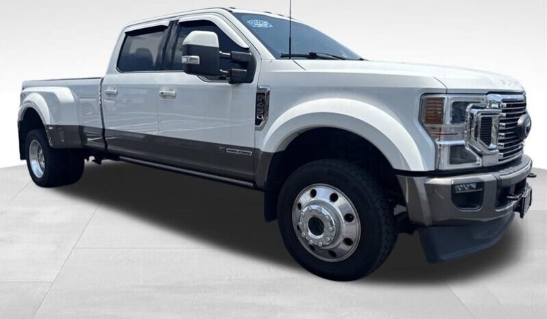 
								2022 Ford F-450 Super Duty King Ranch DRW full									