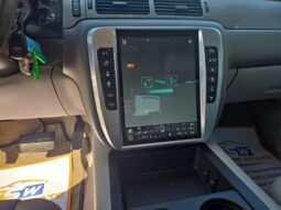 
										2013 Chevrolet Avalanche LT full									