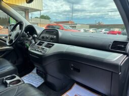 
										2005 Honda Odyssey Touring full									