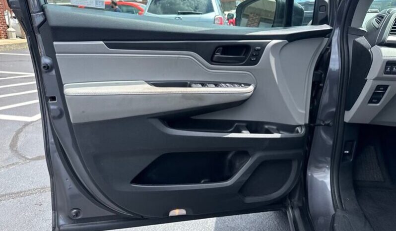 
								2019 Honda Odyssey EX-L full									