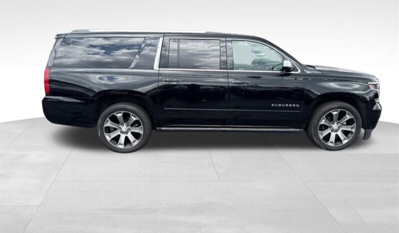 
								2017 Chevrolet Suburban Premier full									