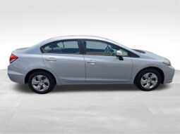 
										2013 Honda Civic LX full									