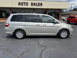 
										2005 Honda Odyssey Touring full									