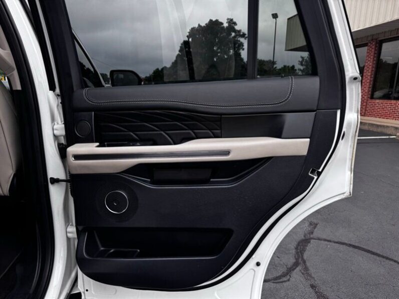 
								2020 Ford Expedition Platinum full									