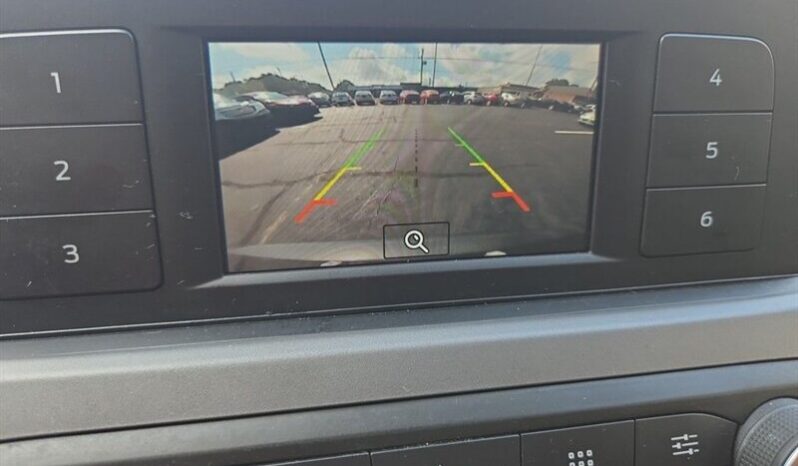 
								2020 Ford Escape S full									