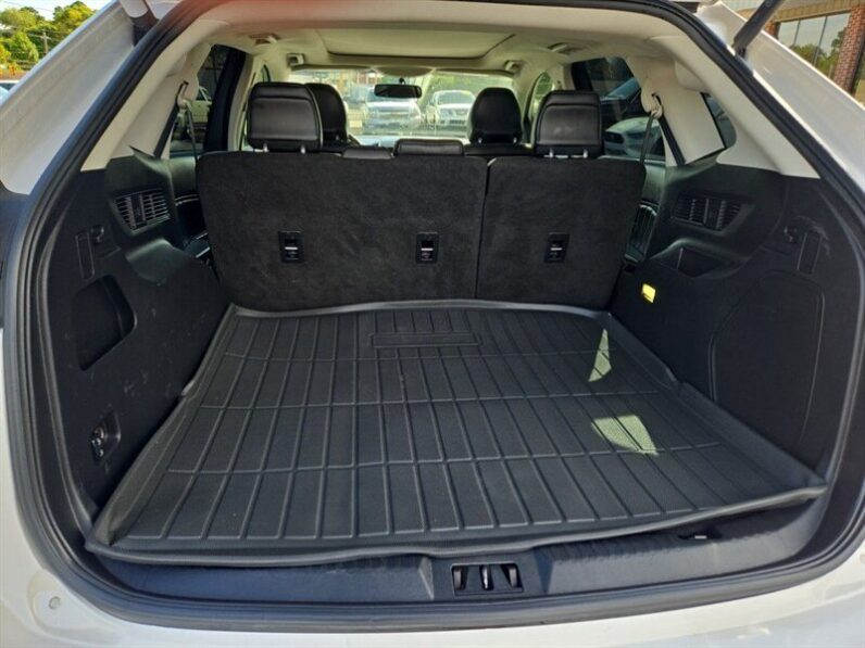 
								2016 Ford Edge Sport full									