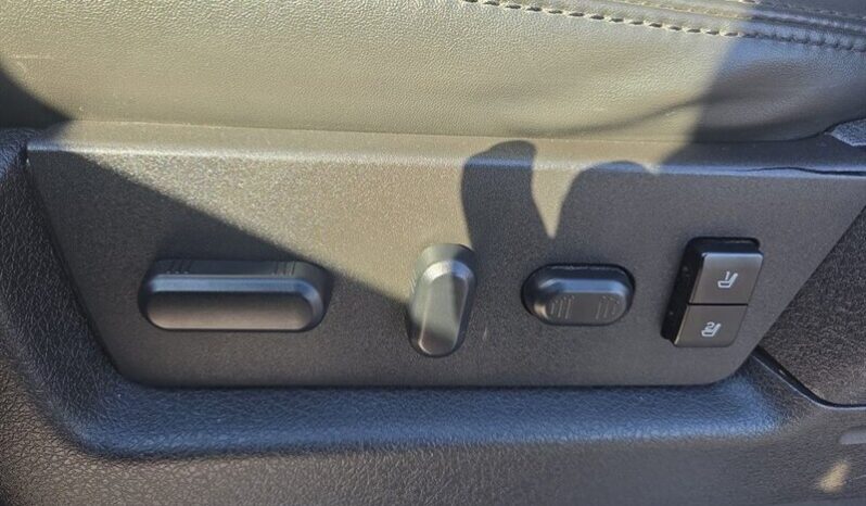
								2014 Ford F-150 Platinum full									